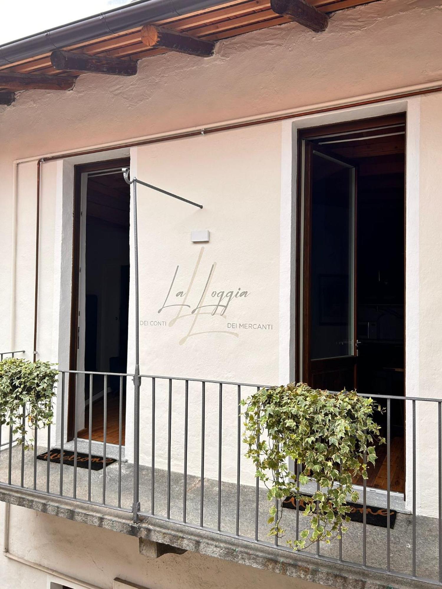 La Loggia Dei Conti Apartman Cuneo Kültér fotó